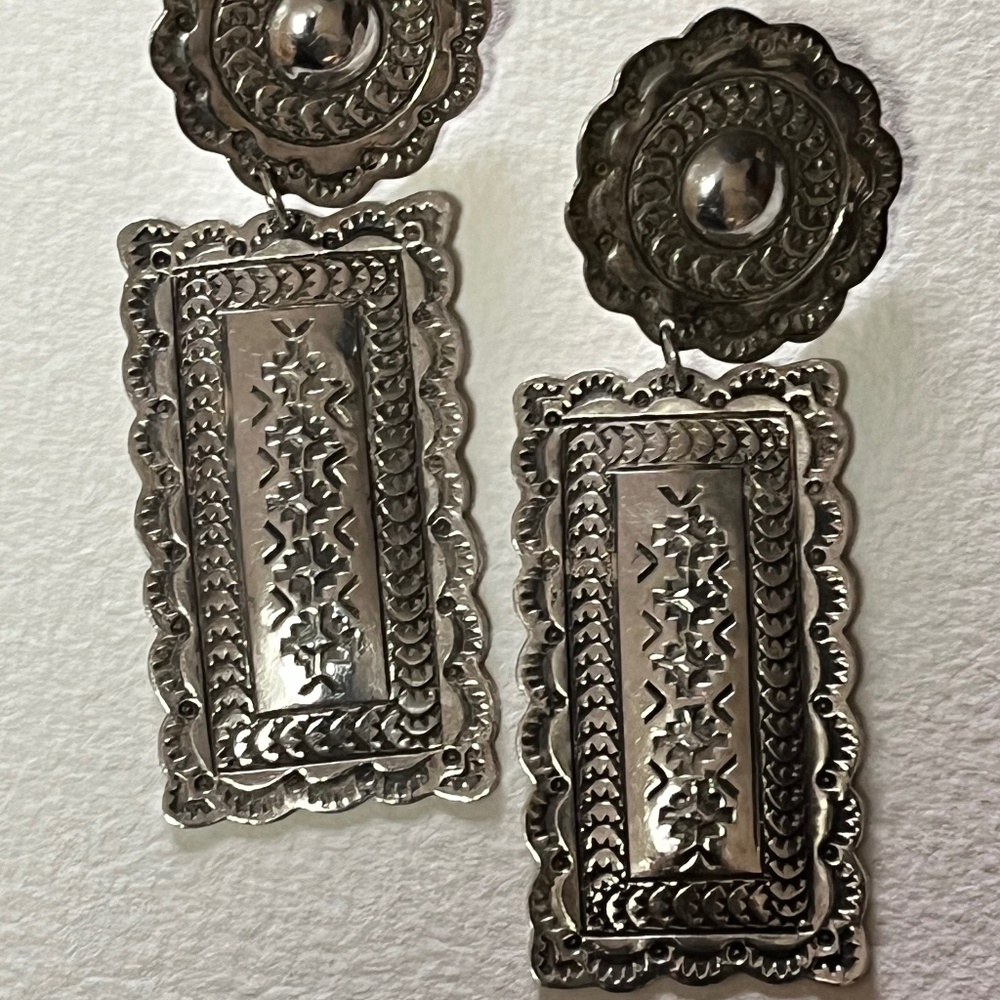 “HOST PICK””Native American H. Joe signed Sterling Earrings
